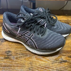 ASICS Gel-Nimbus 22 Black Lilac Sneaker